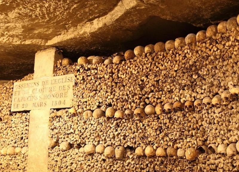 Curious Corridor : Mapping the Interesting Catacombs of Paris